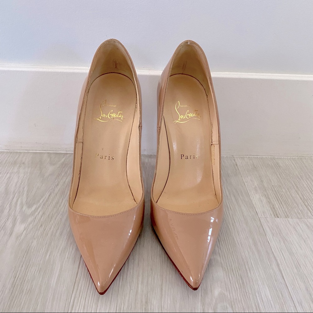 Christian Louboutin So Kate Nude Patent Pump Size 36